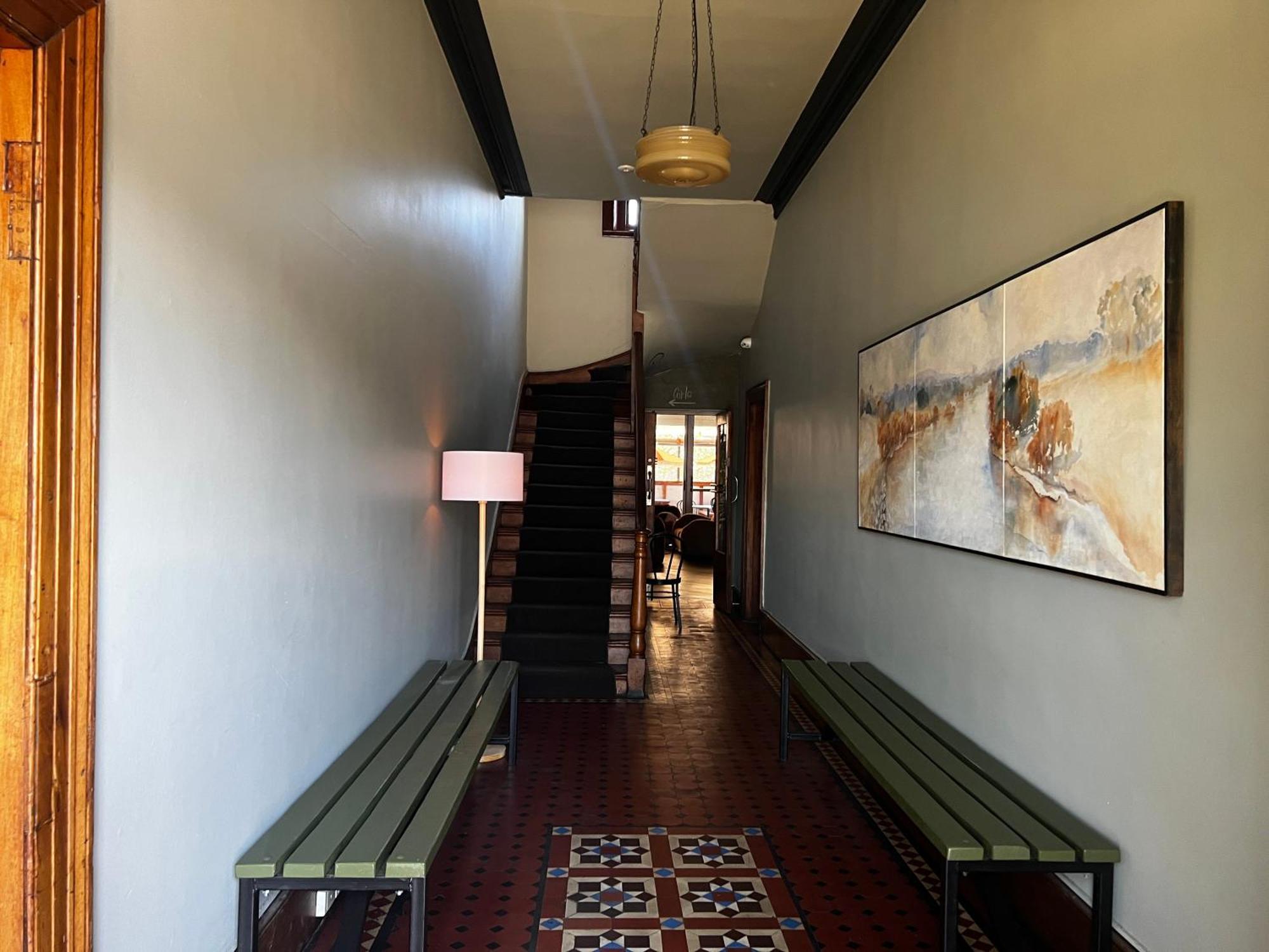 The Family Hotel 梅特兰 外观 照片